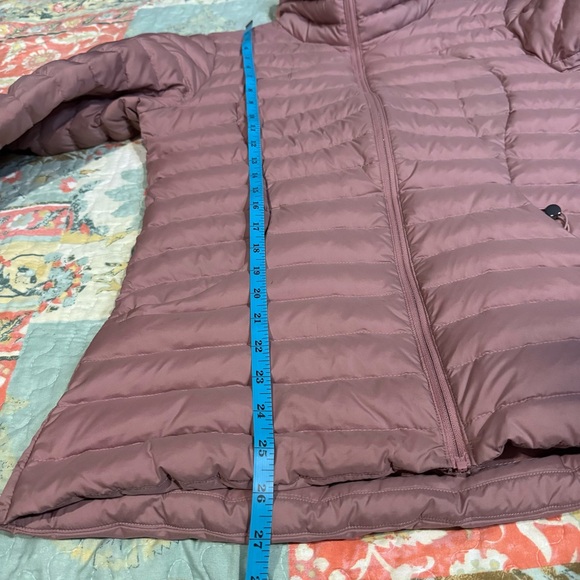 Lululemon Athletica Blush Puffer Jacket - Picture 10 of 13